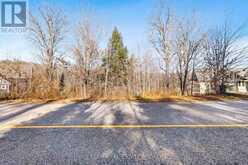 19 DEERHURST HIGHLANDS DRIVE | Huntsville Ontario | Slide Image Two