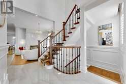 32 PRINCETON AVENUE | Richmond Hill Ontario | Slide Image Five