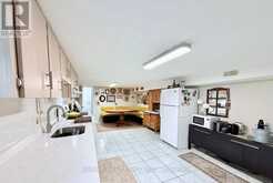 231 ROSEMOUNT AVENUE | Toronto Ontario | Slide Image Thirteen