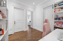 100 RIDELLE AVENUE | Toronto Ontario | Slide Image Thirty-seven