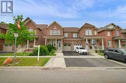 12 FITZGIBSON STREET | Brampton Ontario | Slide Image Three