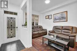 12 FITZGIBSON STREET | Brampton Ontario | Slide Image Four