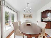 19 POST HORN GROVE | Toronto Ontario | Slide Image Twelve