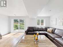 19 POST HORN GROVE | Toronto Ontario | Slide Image Thirty-two