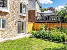19 POST HORN GROVE | Toronto Ontario | Slide Image Thirty-nine