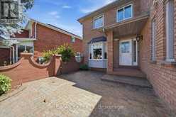 5 JORDANA DRIVE | Markham Ontario | Slide Image Three