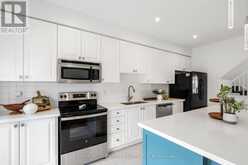 17 DEVINERIDGE AVENUE | Ajax Ontario | Slide Image Eleven