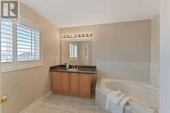 89 PATTI MCCULLOCH WAY | Newmarket Ontario | Slide Image Thirty-one
