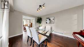 15 MARSH STREET | Richmond Hill Ontario | Slide Image Eight