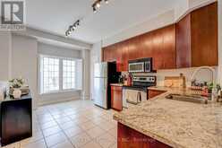 676 ROWLEY COMMON | Burlington Ontario | Slide Image Two