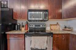 676 ROWLEY COMMON | Burlington Ontario | Slide Image Eight