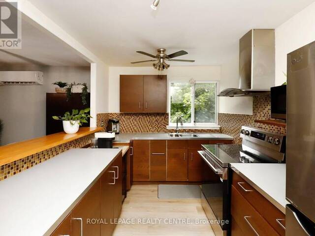 269 - 3060 CONSTITUTION BOULEVARD Mississauga Ontario, L4Y 3X8 - 3 Bedrooms Condo For Sale