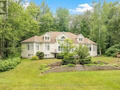 1037 ROCKCASTLE ROAD Gravenhurst Ontario, P0E 1N0
