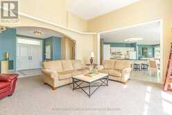 1037 ROCKCASTLE ROAD | Gravenhurst Ontario | Slide Image Sixteen