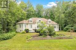 1037 ROCKCASTLE ROAD | Gravenhurst Ontario | Slide Image One