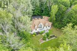 1037 ROCKCASTLE ROAD | Gravenhurst Ontario | Slide Image Two