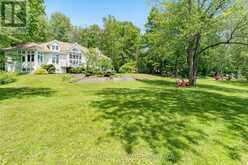 1037 ROCKCASTLE ROAD | Gravenhurst Ontario | Slide Image Thirty-six