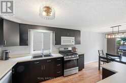 326 ROSETTE DRIVE | Waterloo Ontario | Slide Image Fourteen