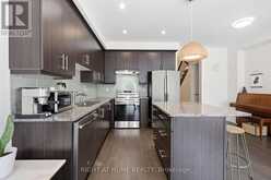 52 UPPER CANADA COURT | Halton Hills Ontario | Slide Image Thirteen
