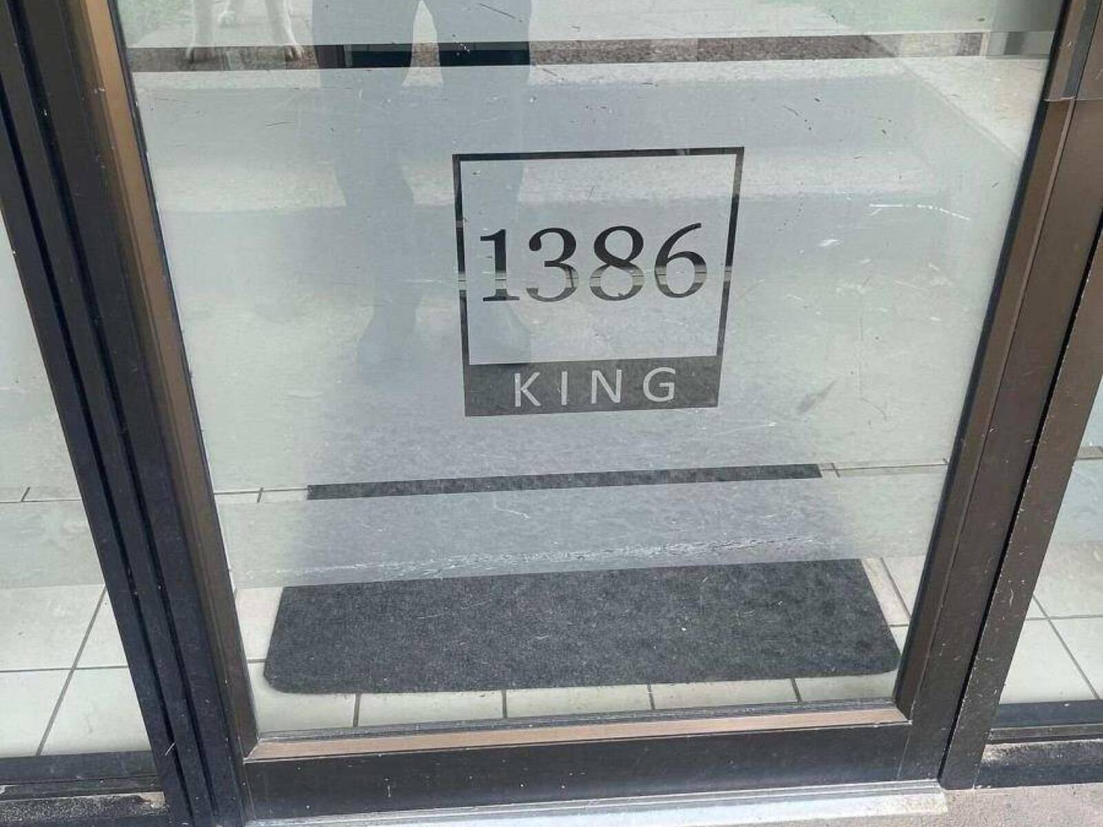 1384 KING STREET W, Toronto, Ontario M6K 1H5