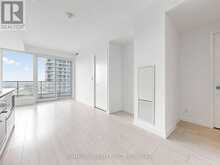 3207 - 898 PORTAGE PKWY PARKWAY | Vaughan Ontario | Slide Image Eight