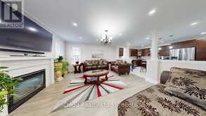 71 TUFTON CRESCENT | Brampton Ontario | Slide Image Four