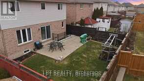 48 NASHVILLE CIRCLE | Hamilton Ontario | Slide Image Forty-seven
