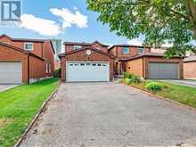 43 HENDON ROAD | Markham Ontario | Slide Image Three