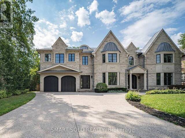 9 SAINTFIELD AVENUE Toronto Ontario, M3C 2M5 - 6 Bedrooms Home For Sale