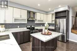 206 CRAFTER CRESCENT | Hamilton Ontario | Slide Image Thirteen