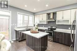 206 CRAFTER CRESCENT | Hamilton Ontario | Slide Image Fourteen