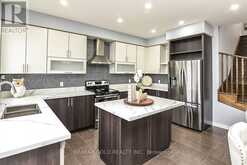 206 CRAFTER CRESCENT | Hamilton Ontario | Slide Image Fifteen
