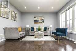 206 CRAFTER CRESCENT | Hamilton Ontario | Slide Image Seventeen