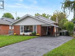 11 PENZANCE DRIVE Toronto Ontario, M1K 4Z4