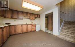 86 DUNMURRAY BOULEVARD | Toronto Ontario | Slide Image Thirty-one