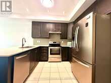 122 - 1331 MAJOR MACKENZIE DRIVE W | Vaughan Ontario | Slide Image Seven