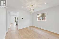 50 SPRINGER DRIVE | Richmond Hill Ontario | Slide Image Ten