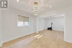 50 SPRINGER DRIVE | Richmond Hill Ontario | Slide Image Nine