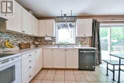 42 FARMSTEAD CRESCENT | Barrie Ontario | Slide Image Seven