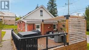 35 ARTHUR STREET N | Elmira Ontario | Slide Image Thirty