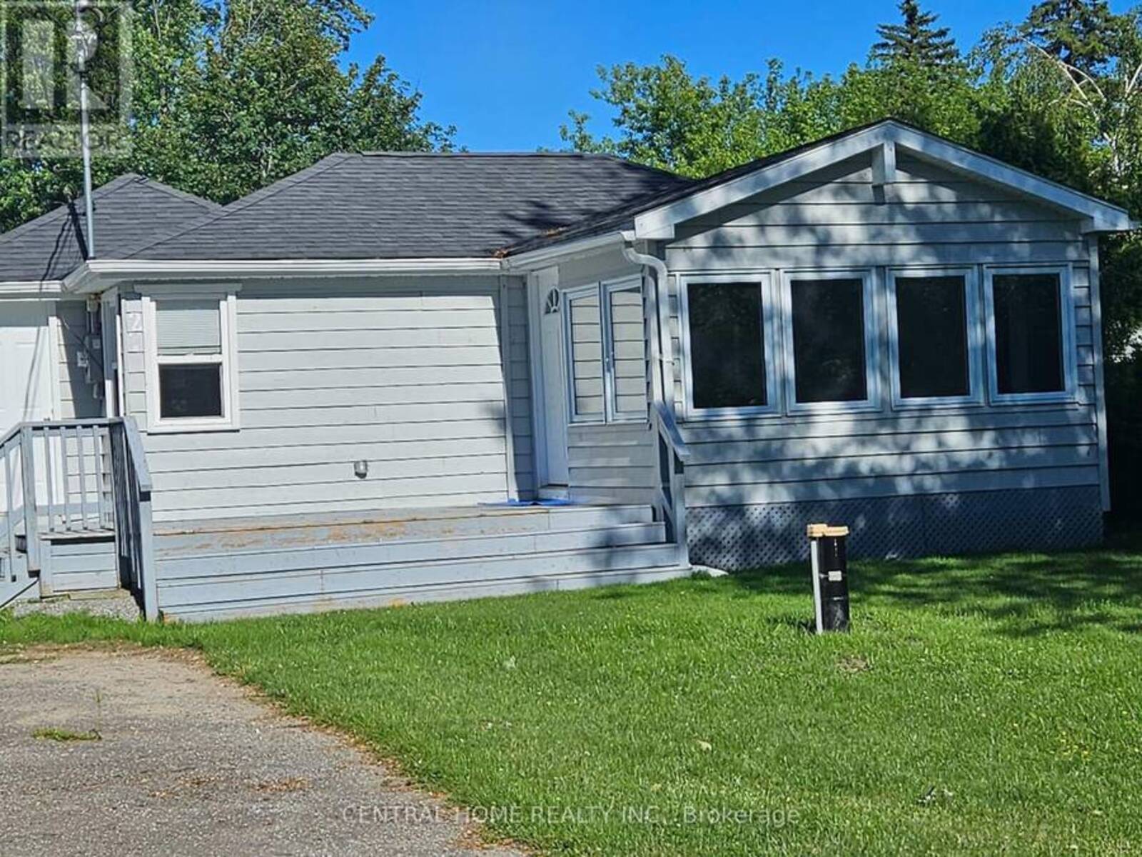 27 BLUE HERON DRIVE, Georgina, Ontario L0E 1N0