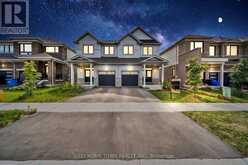 82 PREST WAY | Fergus Ontario | Slide Image Three