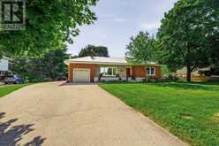 670 THOMPSON ROAD | Hamilton Ontario | Slide Image One