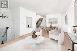 104 YARDLEY AVENUE | Toronto Ontario | Slide Image Nine