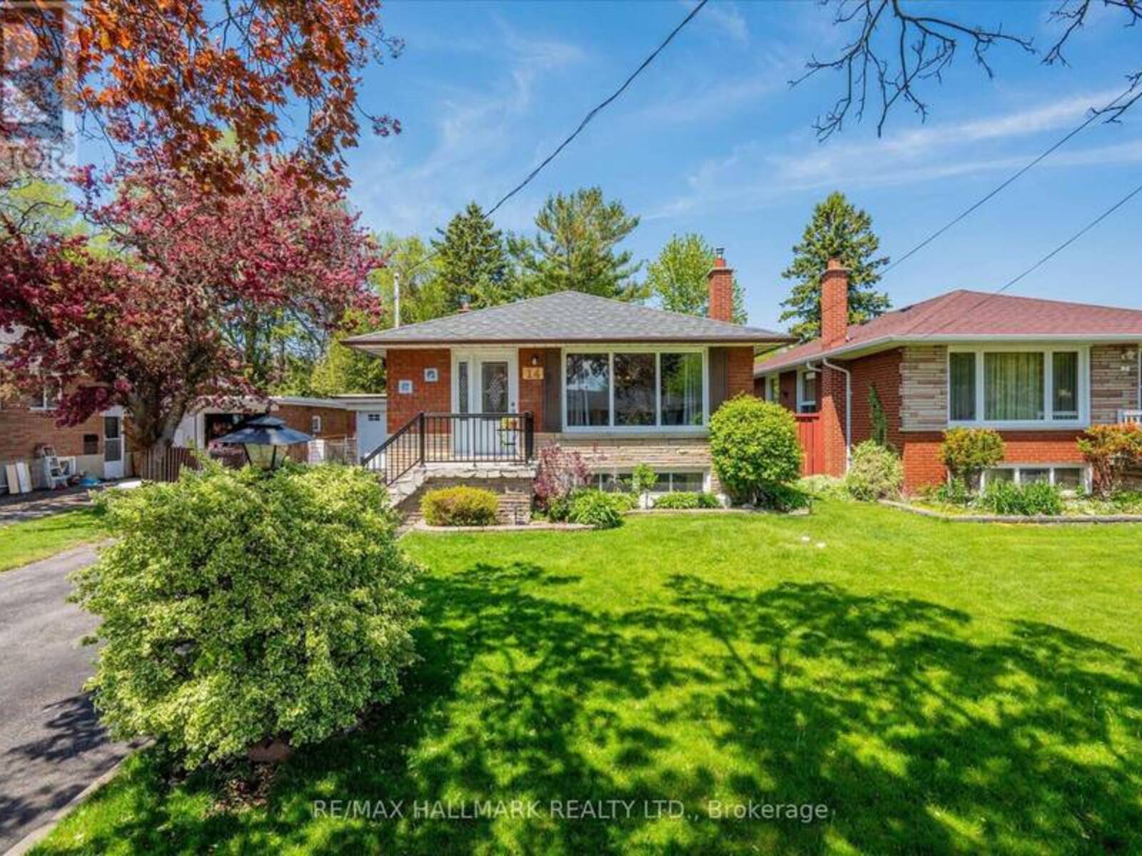 14 FINTONA AVENUE, Toronto, Ontario M1E 1V3