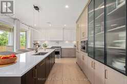 372 MANHATTAN DRIVE | London Ontario | Slide Image Nine