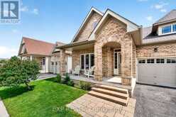 17 WYNDHAM CIRCLE | Georgina Ontario | Slide Image Four