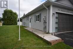 70 PENNSYLVANIA AVE | Wasaga Beach Ontario | Slide Image Twenty-one