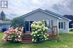 70 PENNSYLVANIA AVE | Wasaga Beach Ontario | Slide Image Twenty-six