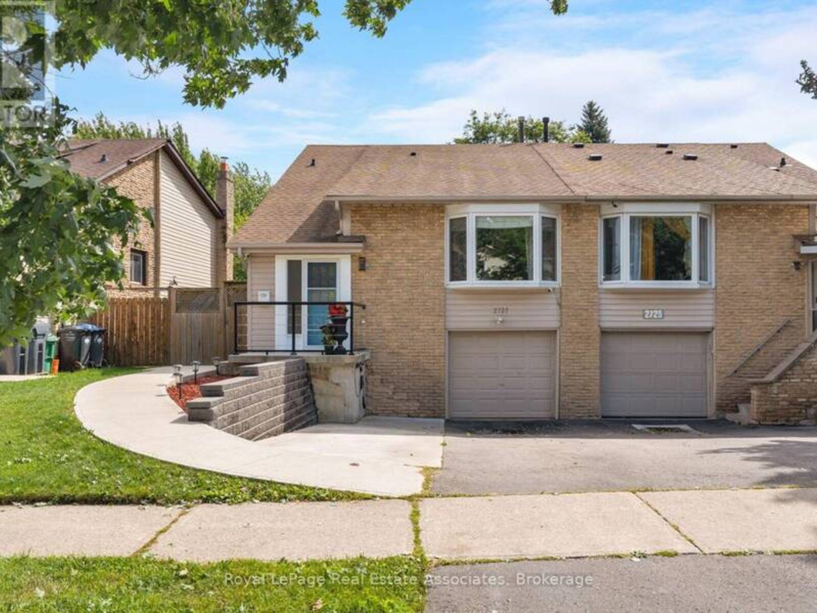 2727 BUCKLEPOST CRESCENT, Mississauga, Ontario L5N 1X6
